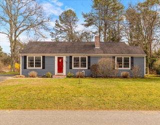 75 Trout Brook Rd, Barnstable, Massachusetts, 3 Bedrooms Bedrooms, 5 Rooms Rooms,2 BathroomsBathrooms,Residential,For Sale,Trout Brook Rd,73504006