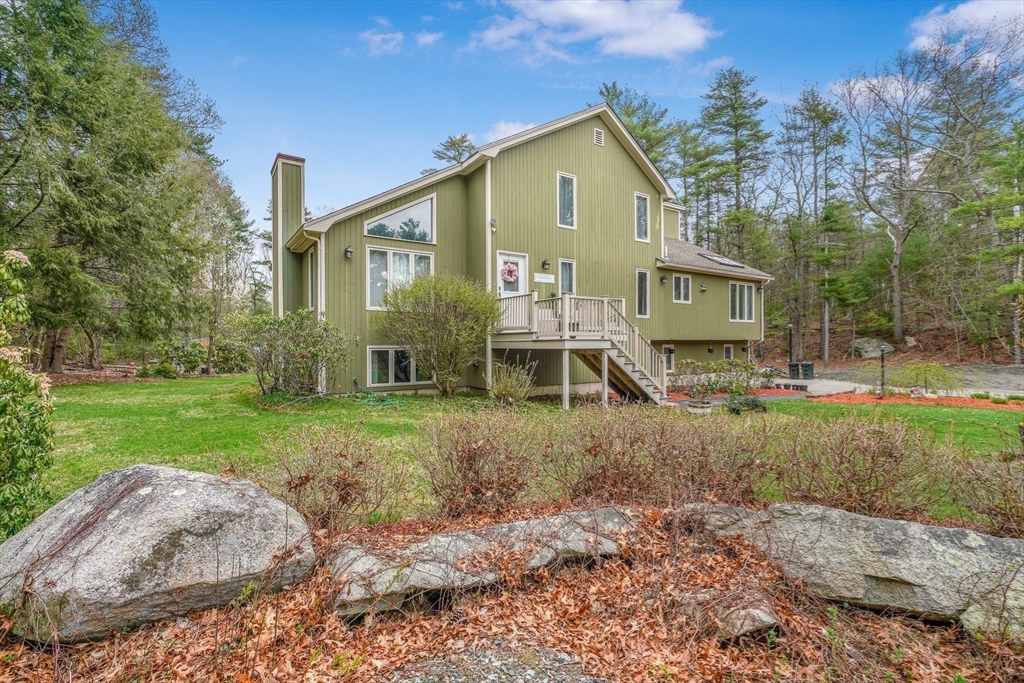 10 Jethol Dr, Freetown, Massachusetts, 3 Bedrooms Bedrooms, 7 Rooms Rooms,3 BathroomsBathrooms,Residential,For Sale,Jethol Dr,73504068