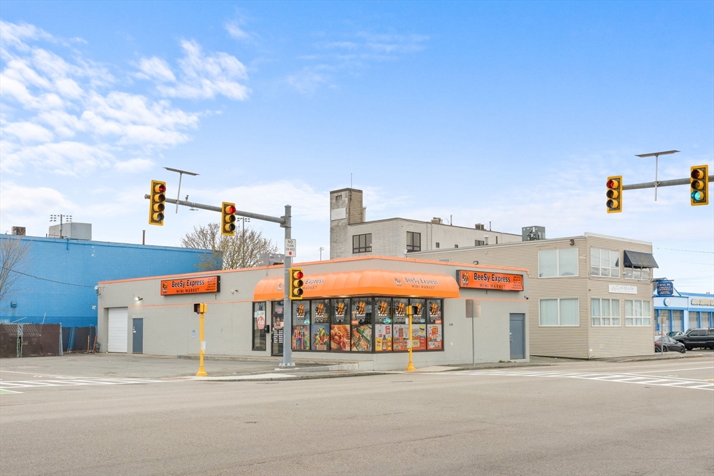 628 Belmont St, Brockton, Massachusetts, ,Commercial Sale,For Sale,Belmont St,73504187