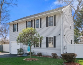 64 Wilmington St, Springfield, Massachusetts, 4 Bedrooms Bedrooms, 8 Rooms Rooms,3 BathroomsBathrooms,Residential,For Sale,Wilmington St,73504137