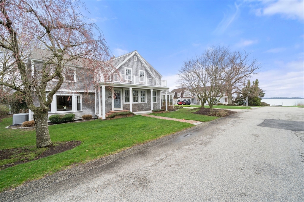 56 Samoset Rd, Duxbury, Massachusetts, 4 Bedrooms Bedrooms, 7 Rooms Rooms,2.5 BathroomsBathrooms,Residential,For Sale,Samoset Rd,73501104