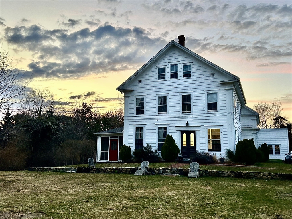 946 Route 6a, Dennis, Massachusetts, 9 Bedrooms Bedrooms, 15 Rooms Rooms,9 BathroomsBathrooms,Residential,For Sale,Route 6a,73504088