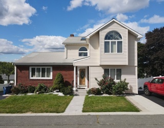 50 Marshall St., Revere, Massachusetts, 6 Bedrooms Bedrooms, 13 Rooms Rooms,3 BathroomsBathrooms,Residential Income,For Sale,Marshall St.,73504109