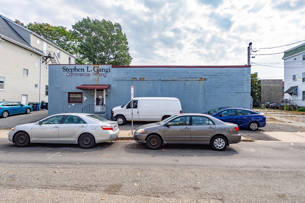 17 Kensington Avenue, Somerville, Massachusetts, ,Commercial Sale,For Sale,Kensington Avenue,73504113