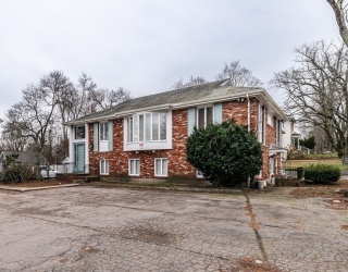 572 Pleasant Street, Brockton, Massachusetts, ,Commercial Lease,For Rent,Pleasant Street,73504408