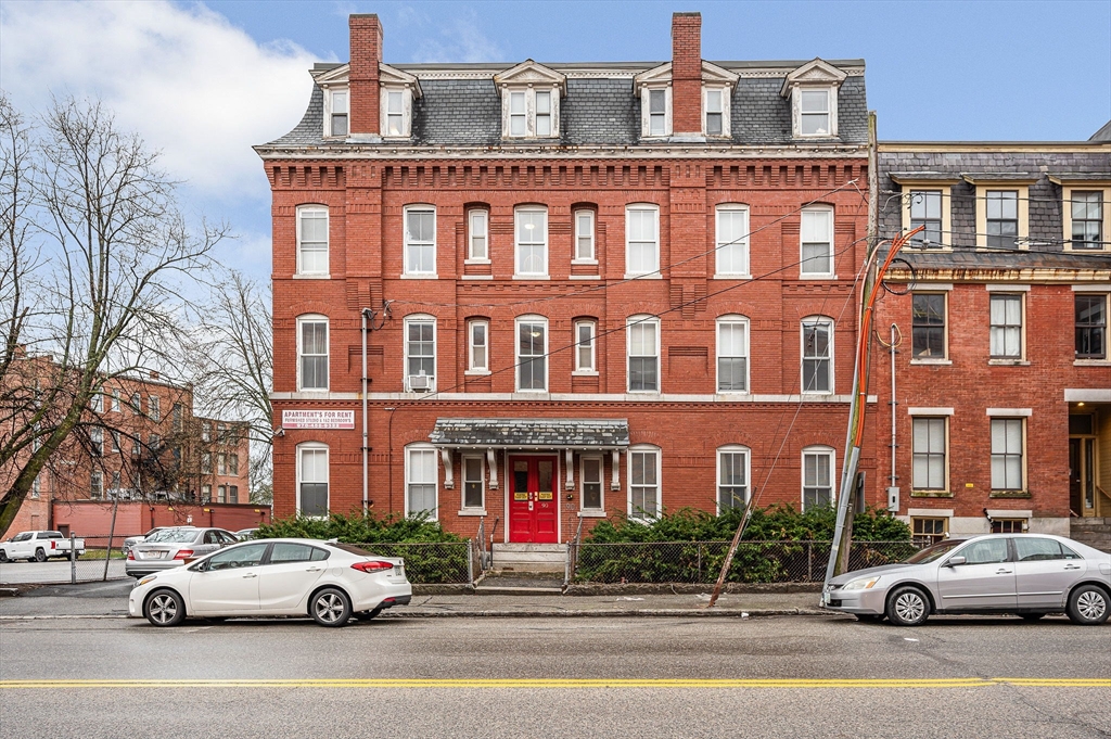 90 Appleton, Lowell, Massachusetts, 1 Bedroom Bedrooms, 4 Rooms Rooms,1 BathroomBathrooms,Residential Lease,For Rent,Appleton,73504307