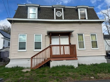 57-59 Cedar, Haverhill, Massachusetts, 3 Bedrooms Bedrooms, 6 Rooms Rooms,1.5 BathroomsBathrooms,Residential Lease,For Rent,Cedar,73504375 57-59 Cedar, Haverhill, Massachusetts, 3 Bedrooms Bedrooms, 6 Rooms Rooms,1.5 BathroomsBathrooms,Residential Lease,For Rent,Cedar,73504375