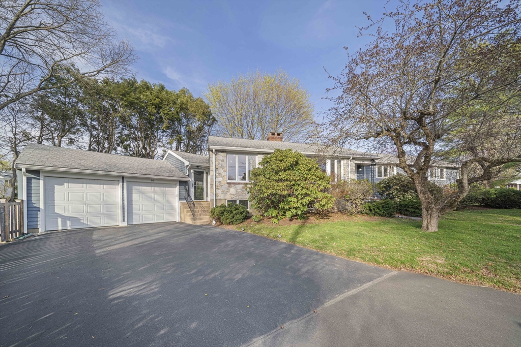 66 Roosevelt Rd, Newton, Massachusetts, 4 Bedrooms Bedrooms, 7 Rooms Rooms,2.5 BathroomsBathrooms,Residential Lease,For Rent,Roosevelt Rd,73504551