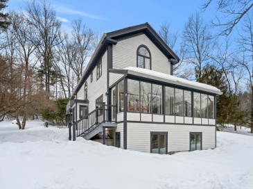 30 Bear Hill Road, Merrimac, Massachusetts, 4 Bedrooms Bedrooms, 17 Rooms Rooms,3.5 BathroomsBathrooms,Residential,For Sale,Bear Hill Road,73482423