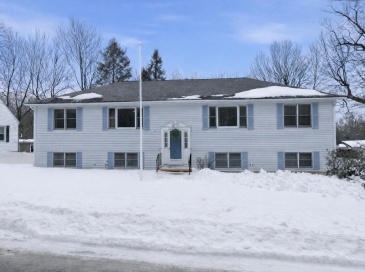 28 Nonquit Street, Worcester, Massachusetts, 5 Bedrooms Bedrooms, 12 Rooms Rooms,3 BathroomsBathrooms,Residential Income,For Sale,Nonquit Street,73482923