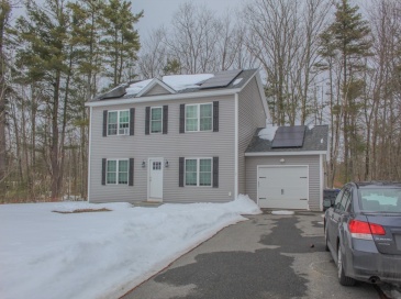 7 Madison Ave, Winchendon, Massachusetts, 3 Bedrooms Bedrooms, 6 Rooms Rooms,2.5 BathroomsBathrooms,Residential,For Sale,Madison Ave,73481771