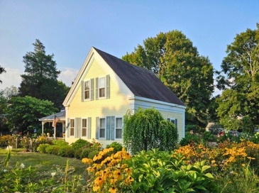 955 Main Street, Barnstable, Massachusetts, 3 Bedrooms Bedrooms, 8 Rooms Rooms,2 BathroomsBathrooms,Residential,For Sale,Main Street,73504595 955 Main Street, Barnstable, Massachusetts, 3 Bedrooms Bedrooms, 8 Rooms Rooms,2 BathroomsBathrooms,Residential,For Sale,Main Street,73504595