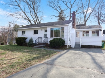 31 Mohawk, Burlington, Massachusetts, 3 Bedrooms Bedrooms, 5 Rooms Rooms,1 BathroomBathrooms,Residential,For Sale,Mohawk,73504652 31 Mohawk, Burlington, Massachusetts, 3 Bedrooms Bedrooms, 5 Rooms Rooms,1 BathroomBathrooms,Residential,For Sale,Mohawk,73504652
