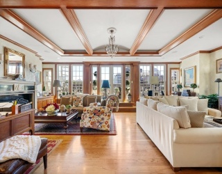 95 Beacon St, Boston, Massachusetts, 3 Bedrooms Bedrooms, 6 Rooms Rooms,2.5 BathroomsBathrooms,Residential Lease,For Rent,Beacon St,73504690