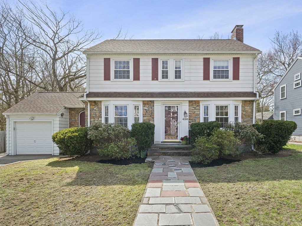 430 Eliot Street, Milton, Massachusetts, 3 Bedrooms Bedrooms, 8 Rooms Rooms,2.5 BathroomsBathrooms,Residential,For Sale,Eliot Street,73504673
