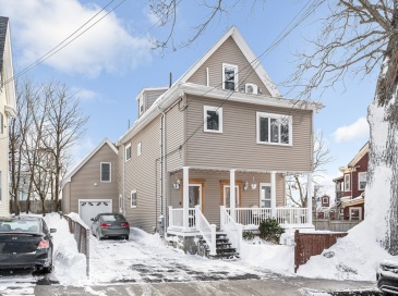 43 Granville Ave, Malden, Massachusetts, 4 Bedrooms Bedrooms, 10 Rooms Rooms,2 BathroomsBathrooms,Residential Income,For Sale,Granville Ave,73484552