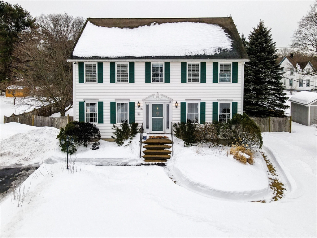 3 Molloy Road, Wilmington, Massachusetts, 3 Bedrooms Bedrooms, 7 Rooms Rooms,2.5 BathroomsBathrooms,Residential,For Sale,Molloy Road,73476546