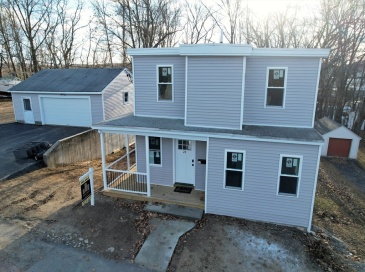 22 Kelly Ave, Fitchburg, Massachusetts, 4 Bedrooms Bedrooms, 6 Rooms Rooms,2 BathroomsBathrooms,Residential,For Sale,Kelly Ave,73483199