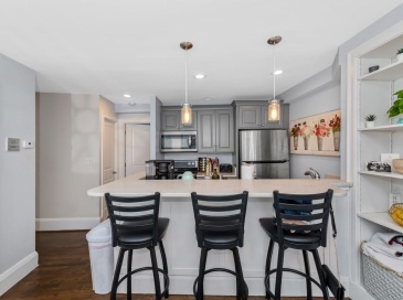 83 Main Street, Boston, Massachusetts, 3 Bedrooms Bedrooms, 4 Rooms Rooms,1.5 BathroomsBathrooms,Residential Lease,For Rent,Main Street,73500211 83 Main Street, Boston, Massachusetts, 3 Bedrooms Bedrooms, 4 Rooms Rooms,1.5 BathroomsBathrooms,Residential Lease,For Rent,Main Street,73500211