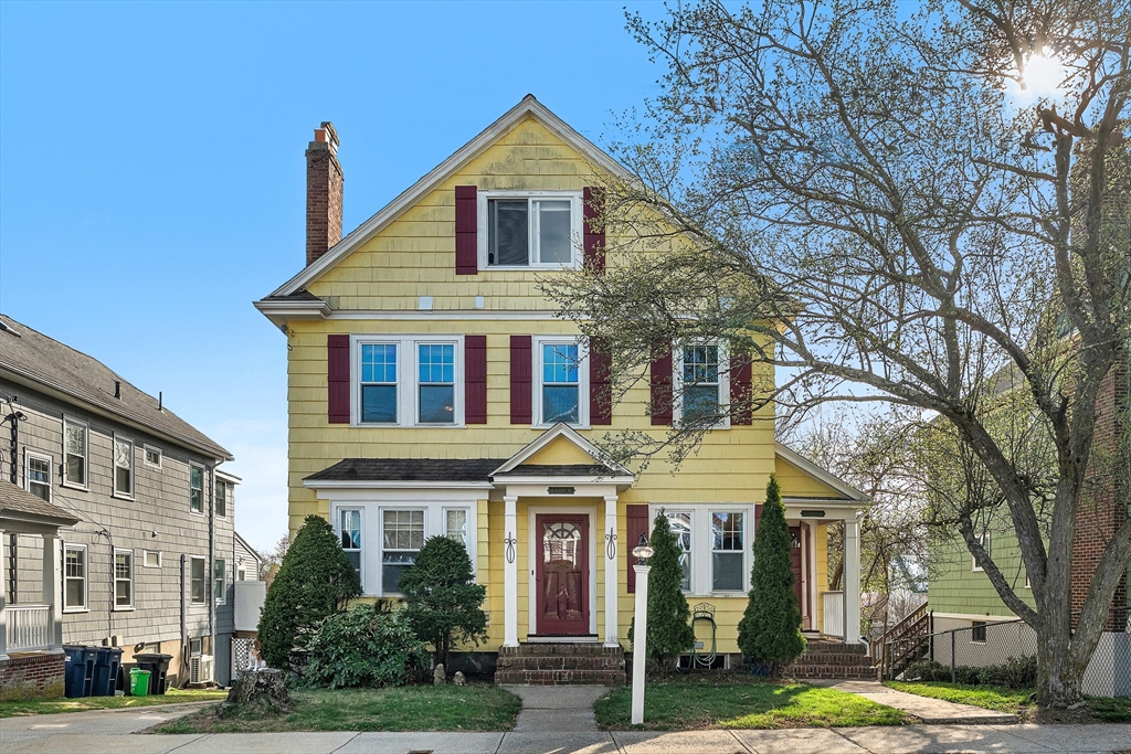 42-44 Sanborn Ave, Boston, Massachusetts, 5 Bedrooms Bedrooms, 16 Rooms Rooms,3 BathroomsBathrooms,Residential Income,For Sale,Sanborn Ave,73504825