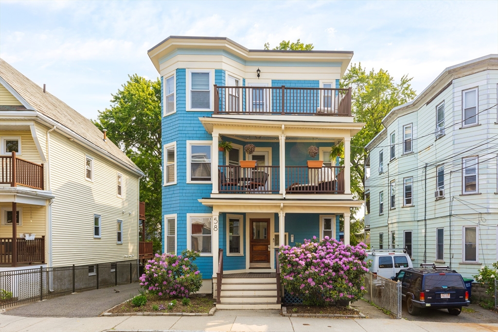 58 Conwell Ave, Somerville, Massachusetts, 2 Bedrooms Bedrooms, 5 Rooms Rooms,2 BathroomsBathrooms,Residential Lease,For Rent,Conwell Ave,73504920