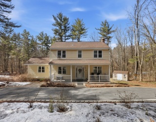 97 Chicopee Row, Groton, Massachusetts, 4 Bedrooms Bedrooms, 8 Rooms Rooms,2.5 BathroomsBathrooms,Residential,For Sale,Chicopee Row,73504929