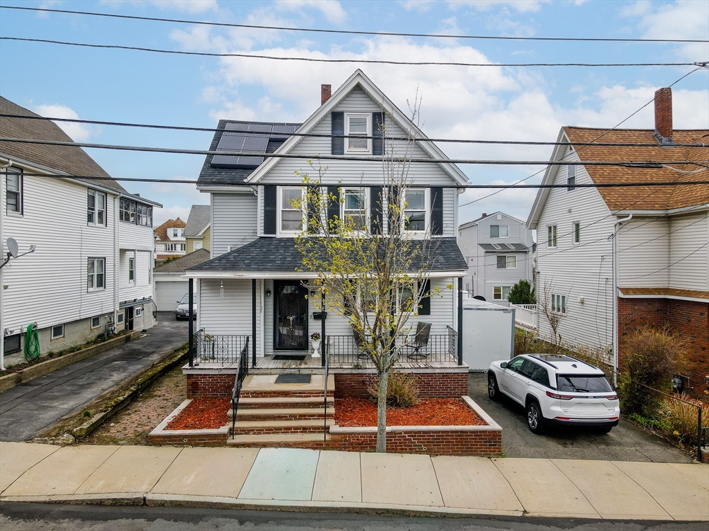 105 Cleveland Ave, Everett, Massachusetts, 3 Bedrooms Bedrooms, 8 Rooms Rooms,1.5 BathroomsBathrooms,Residential,For Sale,Cleveland Ave,73504949