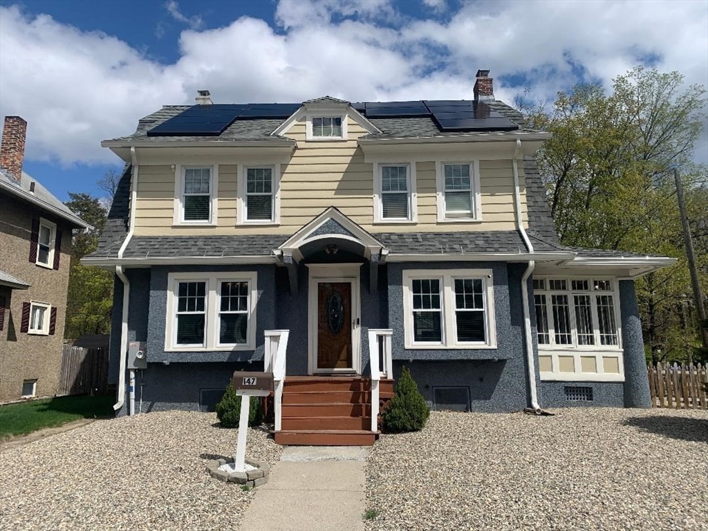 147 Belvidere St, Springfield, Massachusetts, 3 Bedrooms Bedrooms, 7 Rooms Rooms,1.5 BathroomsBathrooms,Residential,For Sale,Belvidere St,73505066