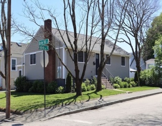 115 Bunker Hill Lane, Quincy, Massachusetts, 4 Bedrooms Bedrooms, 8 Rooms Rooms,2 BathroomsBathrooms,Residential Income,For Sale,Bunker Hill Lane,73505079