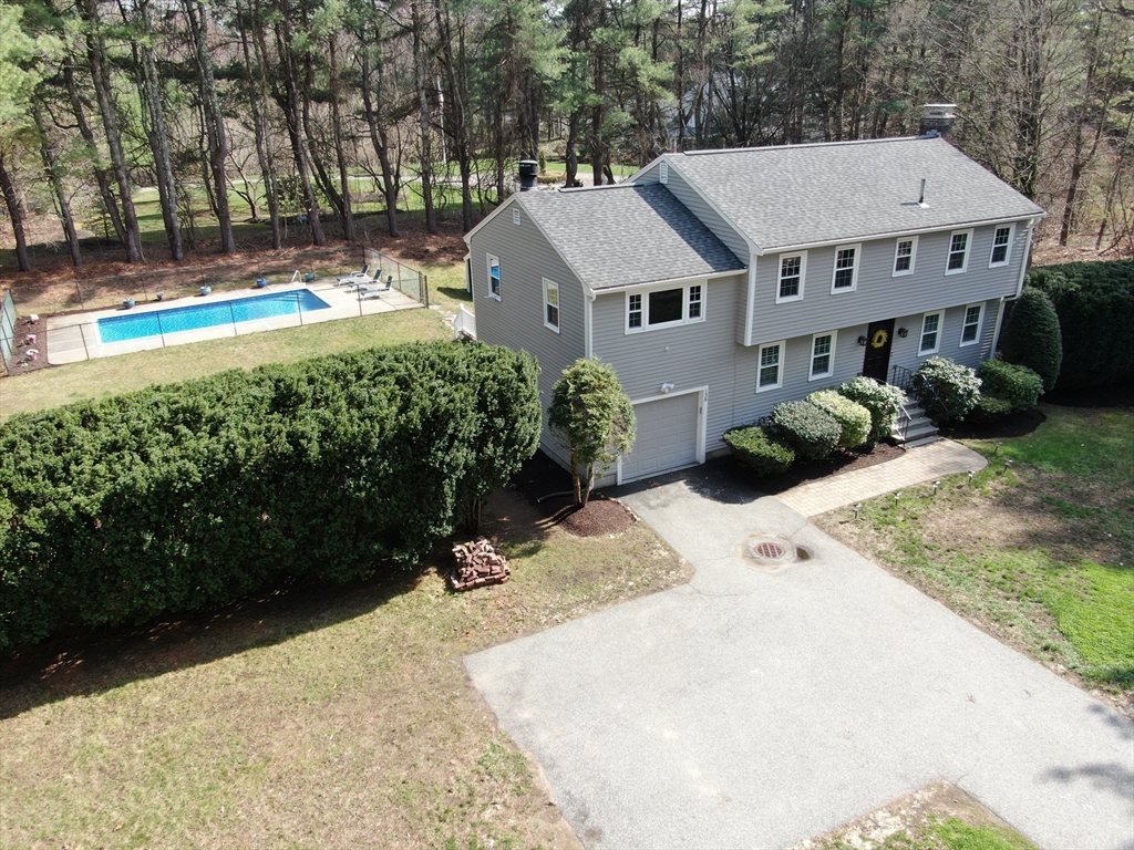 138 Fairbank Road, Sudbury, Massachusetts, 4 Bedrooms Bedrooms, 9 Rooms Rooms,2.5 BathroomsBathrooms,Residential,For Sale,Fairbank Road,73505069