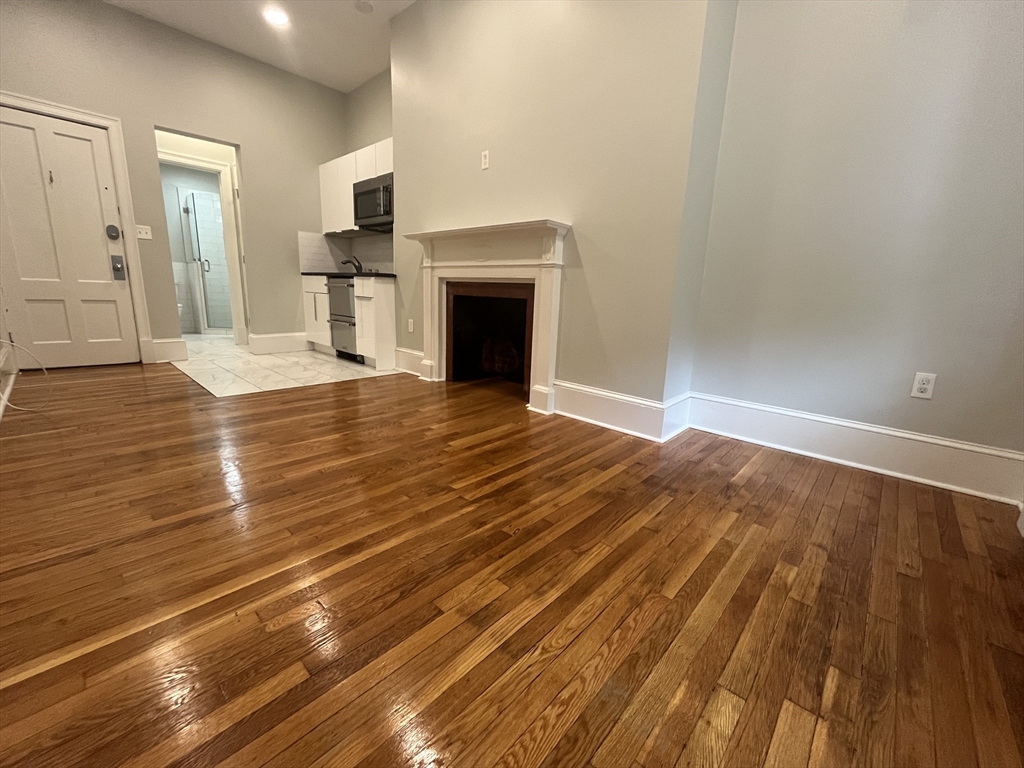 399 Marlborough, Boston, Massachusetts, 2 Rooms Rooms,1 BathroomBathrooms,Residential Lease,For Rent,Marlborough,73505124