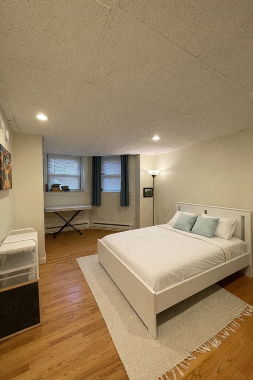 868 Beacon, Boston, Massachusetts, 1 Room Rooms,1 BathroomBathrooms,Residential Lease,For Rent,Beacon,73505145