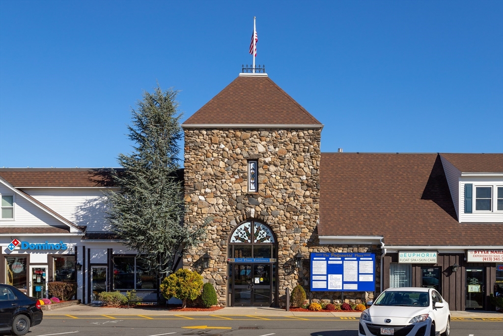 241 King St, Northampton, Massachusetts, ,Commercial Lease,For Rent,King St,73504989