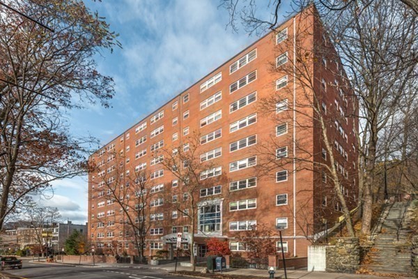 1600 Beacon St, Brookline, Massachusetts, 1 Bedroom Bedrooms, 3 Rooms Rooms,1 BathroomBathrooms,Residential Lease,For Rent,Beacon St,73493067