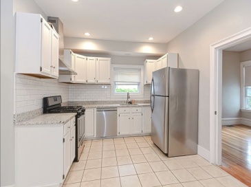 134 Vine Street, Everett, Massachusetts, 3 Bedrooms Bedrooms, 4 Rooms Rooms,1 BathroomBathrooms,Residential Lease,For Rent,Vine Street,73480531 134 Vine Street, Everett, Massachusetts, 3 Bedrooms Bedrooms, 4 Rooms Rooms,1 BathroomBathrooms,Residential Lease,For Rent,Vine Street,73480531