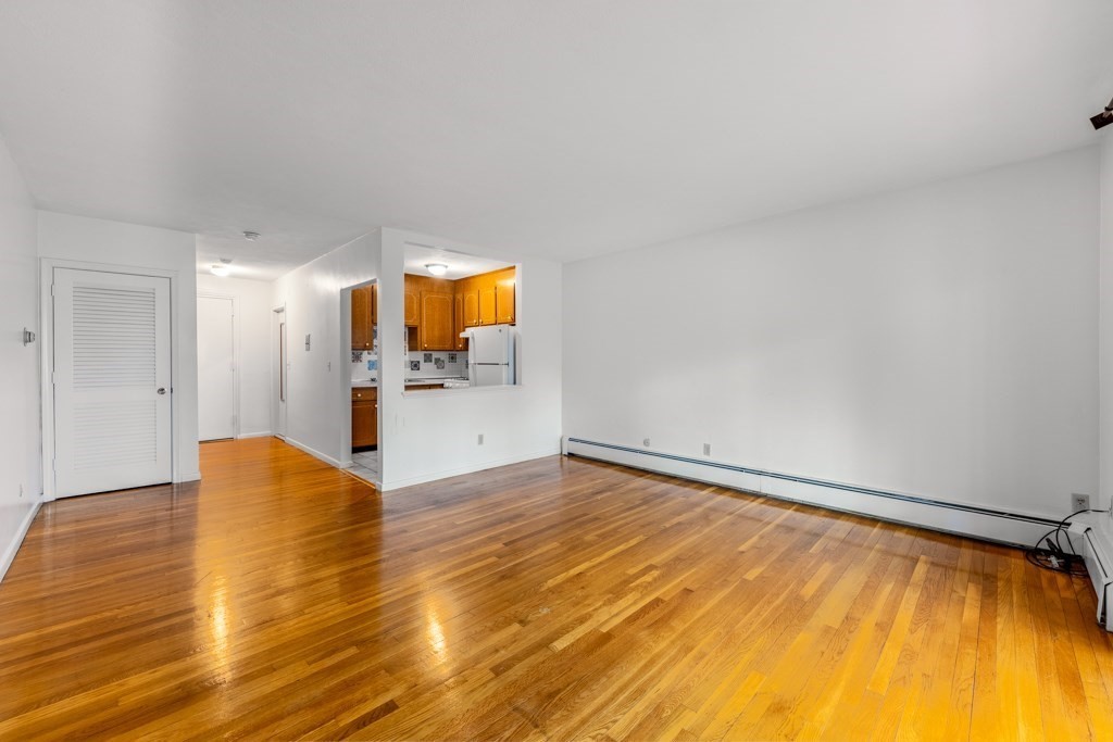 135 Granite Ave, Boston, Massachusetts, 2 Rooms Rooms,1 BathroomBathrooms,Residential,For Sale,Granite Ave,73505238