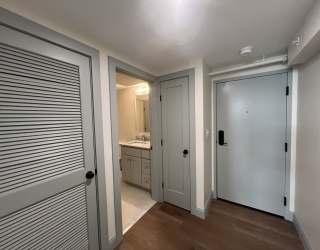 160 Seabury St, Fall River, Massachusetts, 2 Bedrooms Bedrooms, 5 Rooms Rooms,1.5 BathroomsBathrooms,Residential Lease,For Rent,Seabury St,73505265