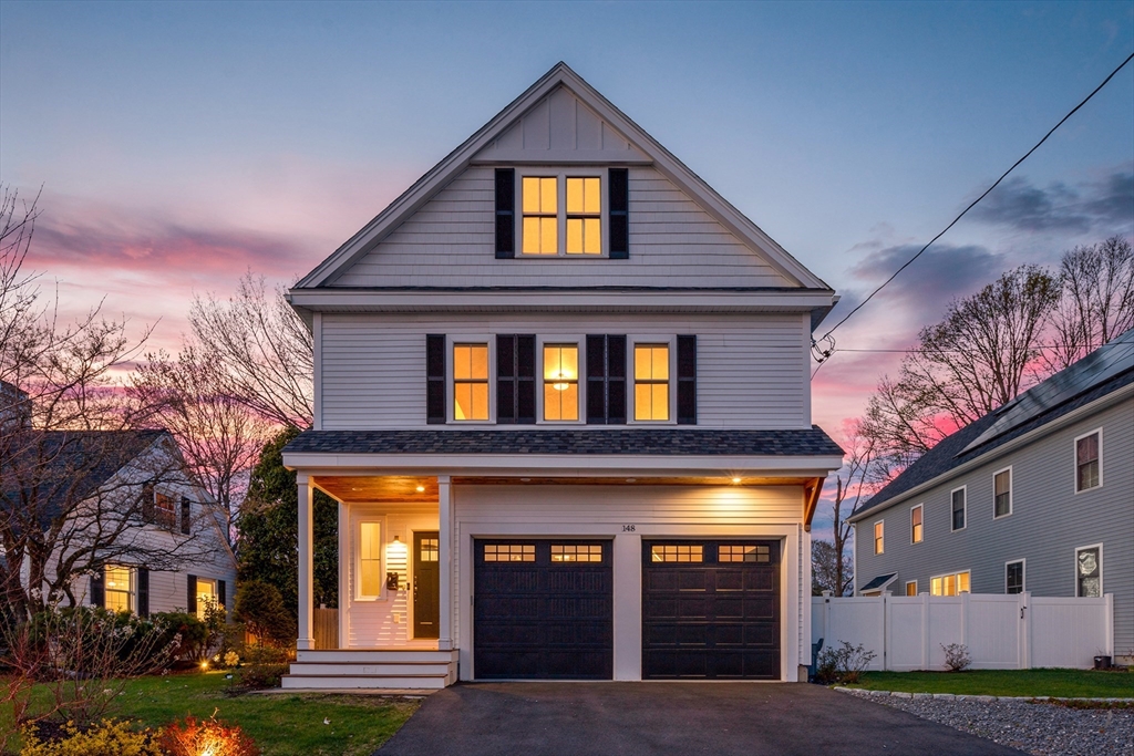 148 Main St, Waltham, Massachusetts, 4 Bedrooms Bedrooms, 9 Rooms Rooms,4.5 BathroomsBathrooms,Residential,For Sale,Main St,73505292