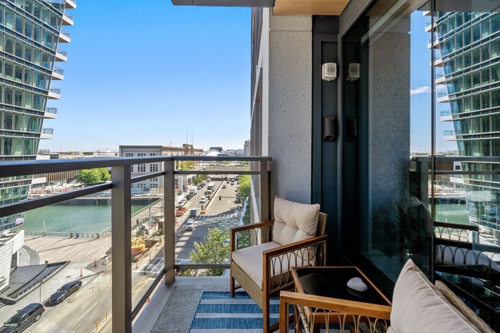 133 Seaport Boulevard, Boston, Massachusetts, 1 Bedroom Bedrooms, 4 Rooms Rooms,1 BathroomBathrooms,Residential,For Sale,Seaport Boulevard,73505345