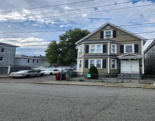 12 Fisher St, Lowell, Massachusetts, 13 Bedrooms Bedrooms, 21 Rooms Rooms,5 BathroomsBathrooms,Residential Income,For Sale,Fisher St,73505352