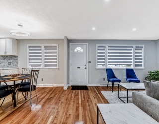 1 Furbush Rd, Boston, Massachusetts, 5 Bedrooms Bedrooms, 6 Rooms Rooms,2 BathroomsBathrooms,Residential,For Sale,Furbush Rd,73505365