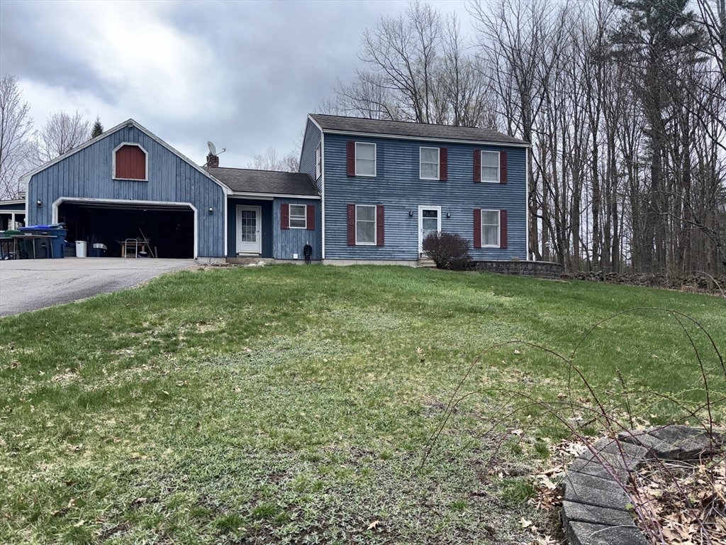 210 Baldwinville Rd, Winchendon, Massachusetts, 3 Bedrooms Bedrooms, 7 Rooms Rooms,2.5 BathroomsBathrooms,Residential,For Sale,Baldwinville Rd,73505048