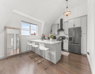 567 Summer St, Lynn, Massachusetts, 2 Bedrooms Bedrooms, 4 Rooms Rooms,1 BathroomBathrooms,Residential,For Sale,Summer St,73505465