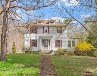 884 Main St, Holden, Massachusetts, 4 Bedrooms Bedrooms, 8 Rooms Rooms,2 BathroomsBathrooms,Residential,For Sale,Main St,73505505