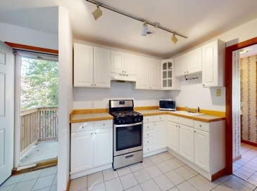 273 Putnam Ave, Cambridge, Massachusetts, 1 Bedroom Bedrooms, 3 Rooms Rooms,1 BathroomBathrooms,Residential Lease,For Rent,Putnam Ave,73505509