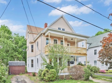 24 Hiawatha St, Springfield, Massachusetts, 7 Bedrooms Bedrooms, 13 Rooms Rooms,2 BathroomsBathrooms,Residential Income,For Sale,Hiawatha St,73505535