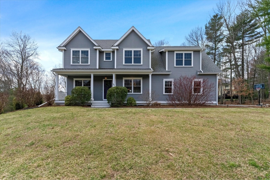 50 Quabbin Path, Sutton, Massachusetts, 3 Bedrooms Bedrooms, 8 Rooms Rooms,2.5 BathroomsBathrooms,Residential,For Sale,Quabbin Path,73505550