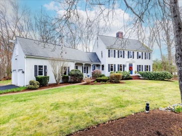 25 Aspen Dr, Bridgewater, Massachusetts, 4 Bedrooms Bedrooms, 8 Rooms Rooms,2.5 BathroomsBathrooms,Residential,For Sale,Aspen Dr,73505568