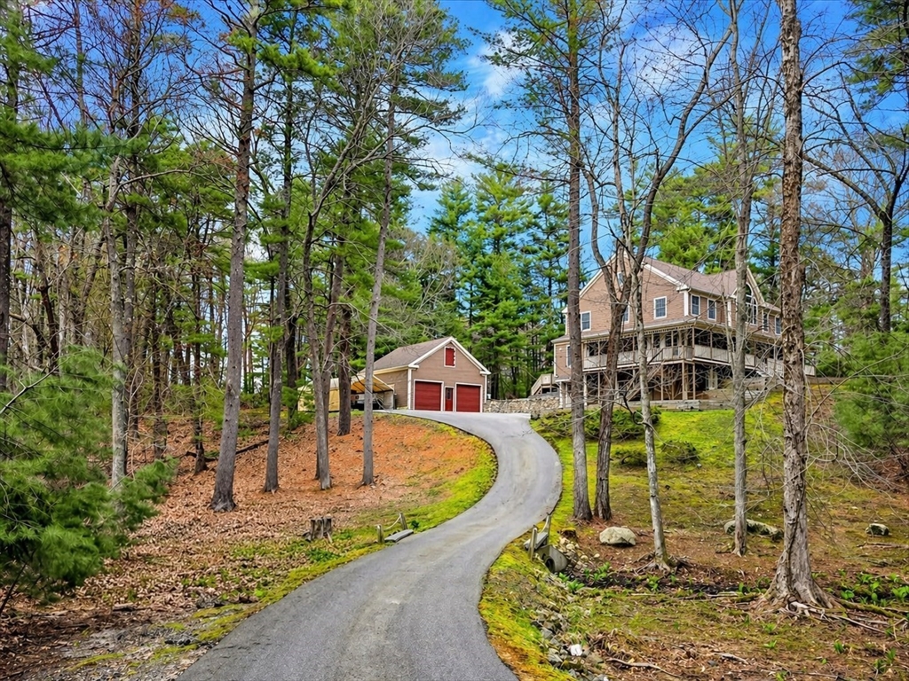 17 Baltzer Dr, Pembroke, Massachusetts, 4 Bedrooms Bedrooms, 14 Rooms Rooms,2.5 BathroomsBathrooms,Residential,For Sale,Baltzer Dr,73505525