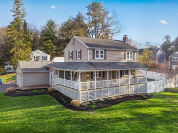 35 Bedford St, Burlington, Massachusetts, 4 Bedrooms Bedrooms, 9 Rooms Rooms,2.5 BathroomsBathrooms,Residential,For Sale,Bedford St,73505428